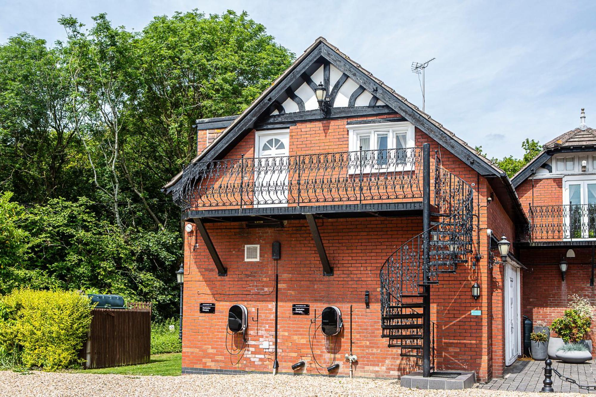 Berwick Lodge Almondsbury Exterior photo